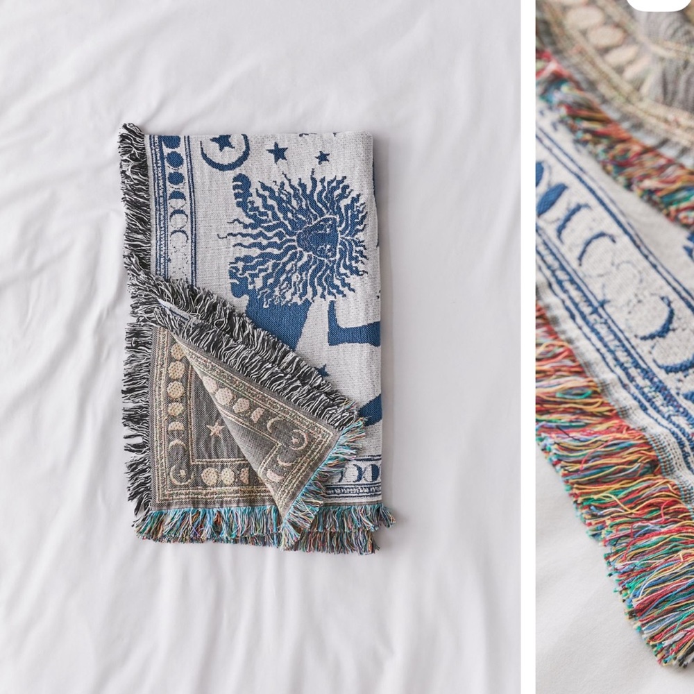 ๐น {PRICE FIRM} UO Zodiac Woven Throw Blanket/Tapestry - Picture 3 of 12